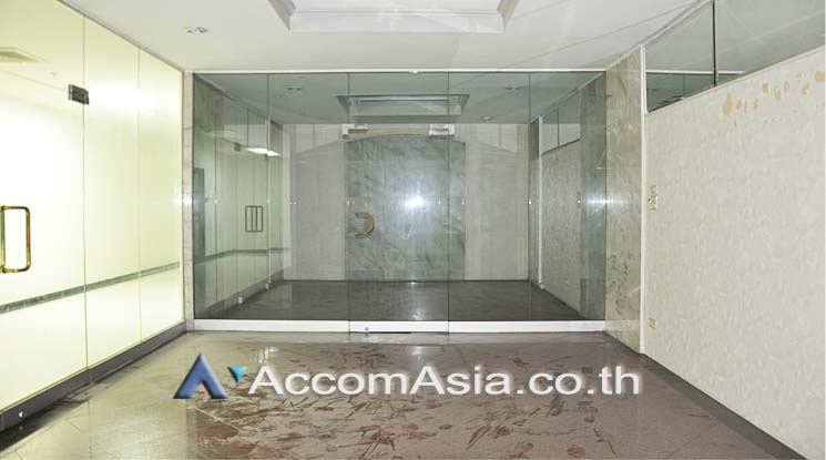 11  Office Space For Sale in Ratchadaphisek ,Bangkok ARL Ramkhamhaeng at Charn Issara Tower 2 AA14915